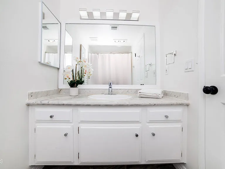 130 Monterey Rd #205 — Photo 26