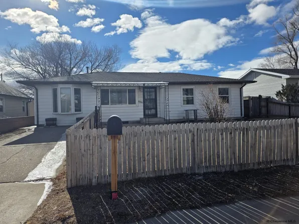 3425 Myers Ct, Cheyenne, WY 82001