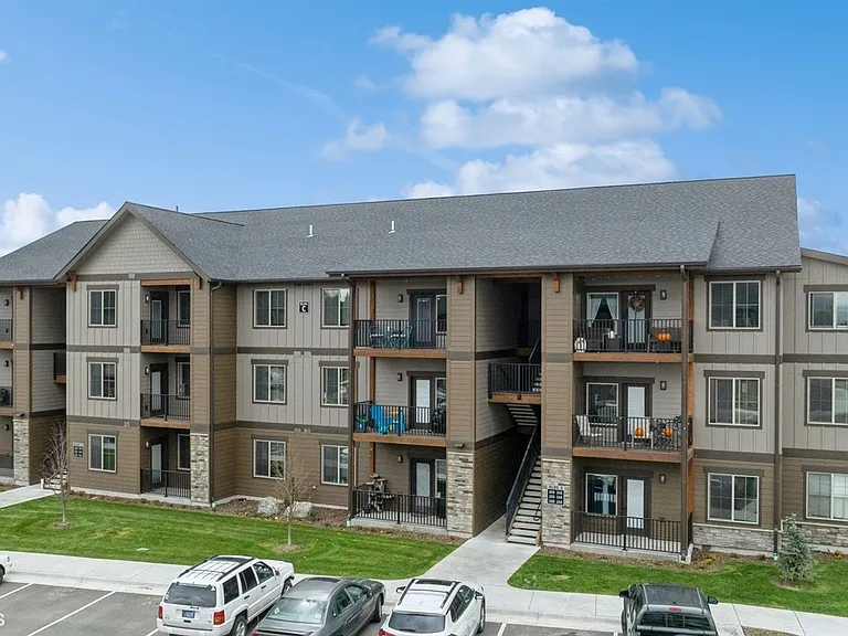 1920 Jefferson Blvd #207-C — Photo 3