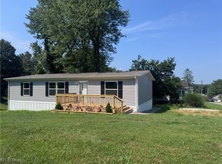 1096 N Kennebec Ave, McConnelsville, OH 43756