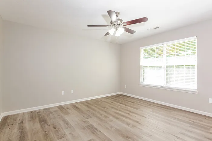 904 Flying Sun Dr — Photo 9