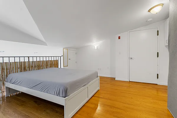 Rented by Corcoran | media 14