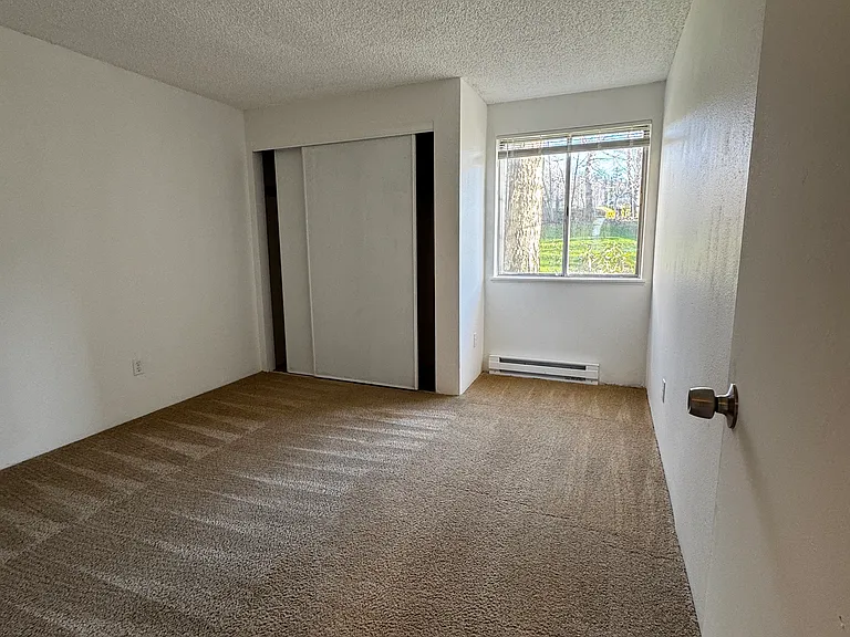 Stevens Orchard Apartments — Photo 14