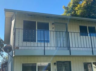 225 20th Ave APT 4, Longview, WA 98632