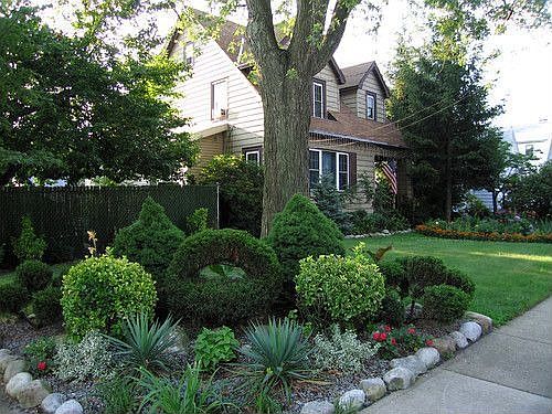 1st image of 60 Parkview Pl
