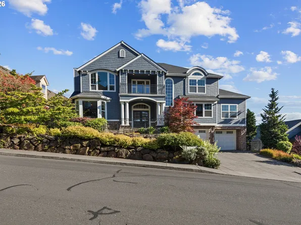 4906 NW Highpoint Dr, Camas, WA 98607