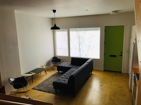 Open plan living space on main level with cable/internet hookup