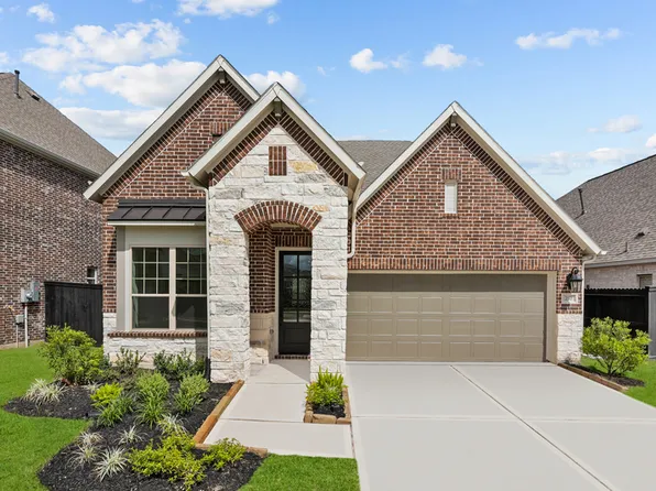 210 Ginger St, Richmond, TX 77406