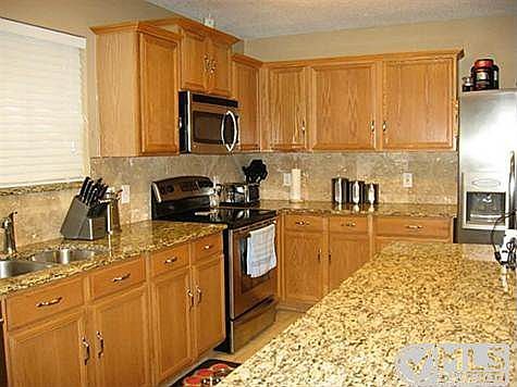 4th image of 1818 Cedarbrook Dr