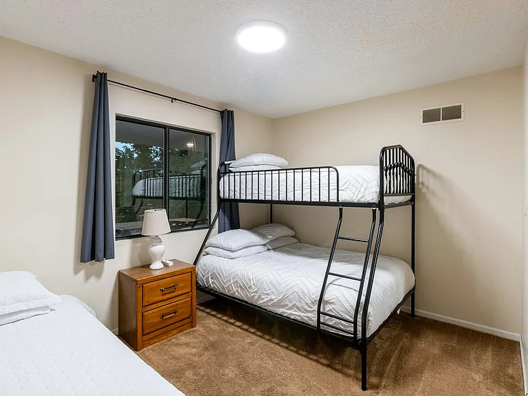 68 Klamm Park Ln — Photo 18