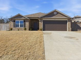 69 Dunnaway Dr, Austin, AR 72007