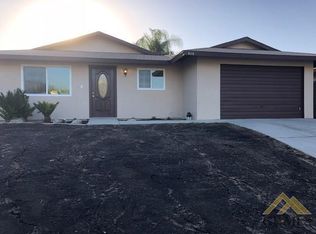 913 Cadmus Ct, Arvin, CA 93203
