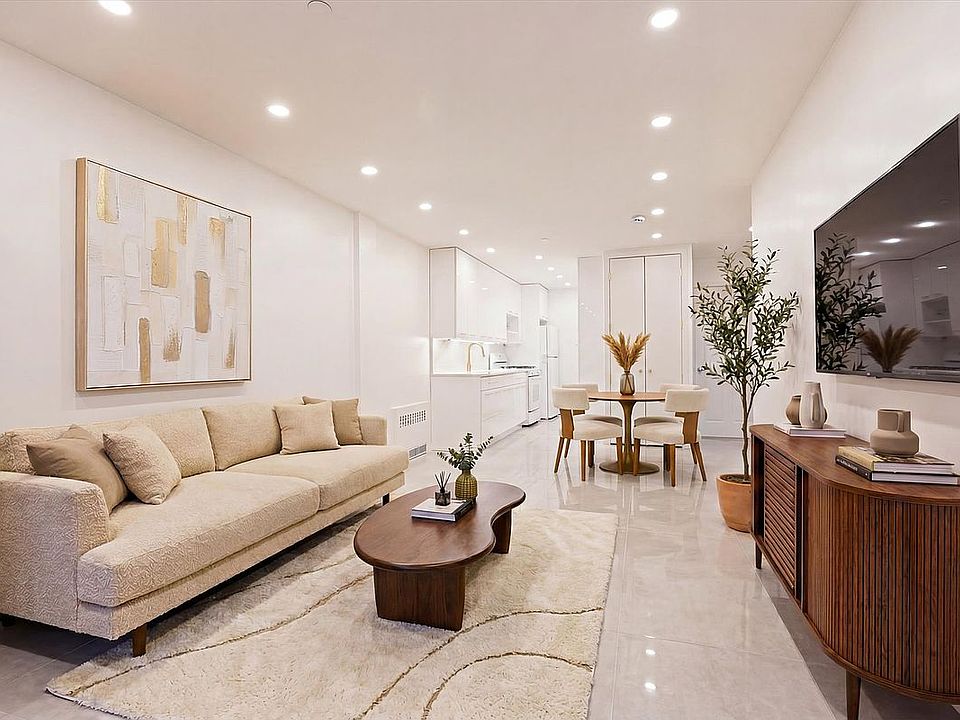 1st image of 385 Vernon Ave #2F