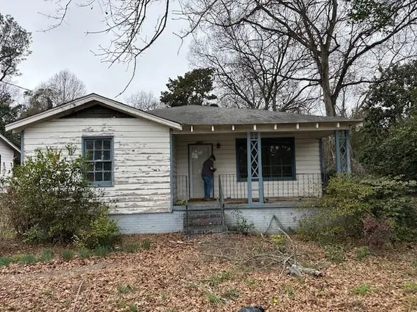 1011 11th Ave, Phenix City, AL 36867