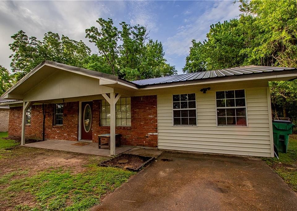 1st image of 5603 Skylark Dr