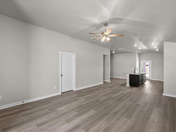 4th image of 3705 Urbana Pl