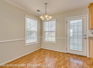 325 Split Oak Ln, Inman, SC 29349