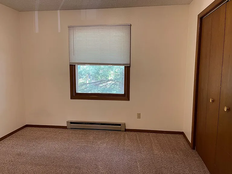 3104 Blakeley Ave — Photo 9