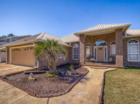 2737 Terry Cove Dr, Milton, FL 32583
