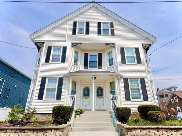 24 Wadsworth Ave #1, Waltham, MA 02453