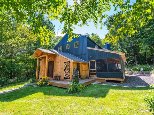 15 Bears Den Road, Dover, VT 05356