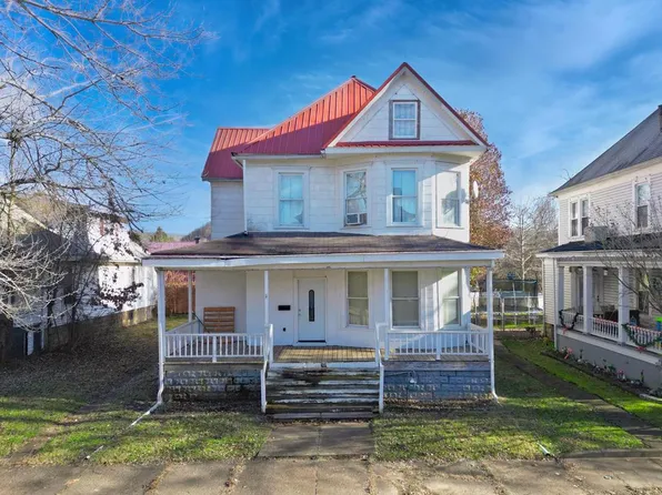 233 Clark Street, New Martinsville, WV 26155