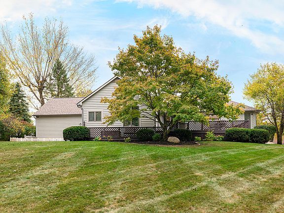 2nd image of 6140 Cherry Hill Dr