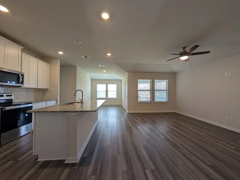 3069 Charyn Way — Photo 5