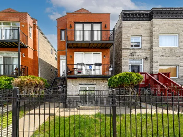 2711 W Congress Pkwy APT 1, Chicago, IL 60612