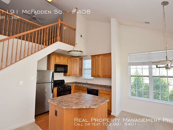 3rd image of 21191 McFadden Sq Unit 408