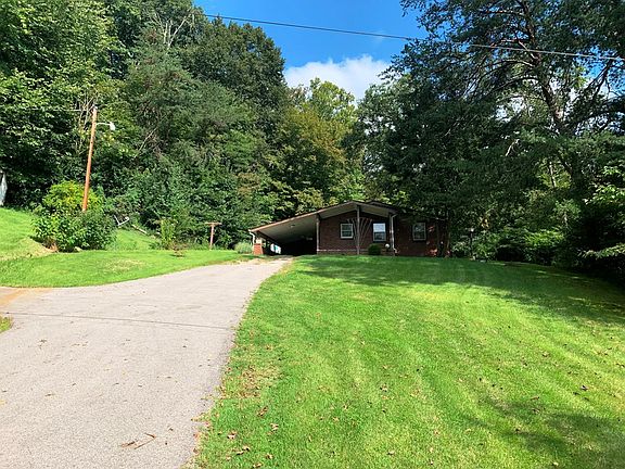 2nd image of 1721 Meridian Pl