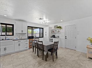 7531 E Belleview St, Scottsdale, AZ 85257