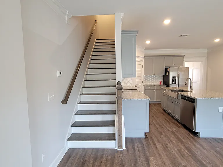 142 Canton Park Ave — Photo 11