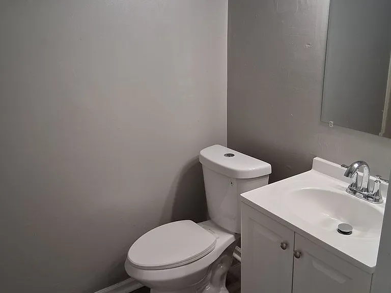 212 High St — Photo 5