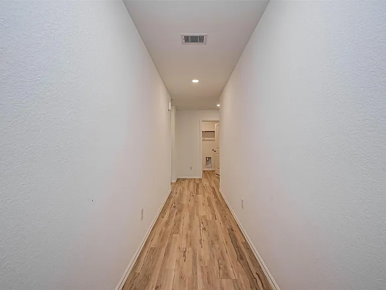 3426 Golden Amber Ct — Photo 2