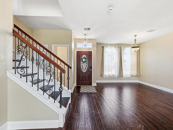 5th image of 8012 Clear River Ln