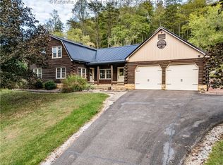 549 Rocky Step Rd, Scott Depot, WV 25560