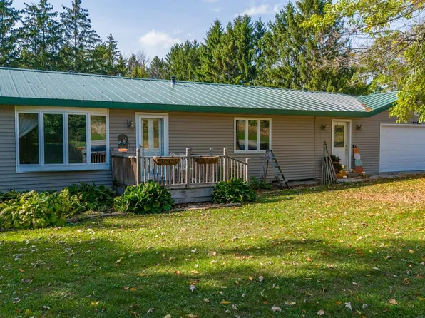 6461 County Road M, Winneconne, WI 54986