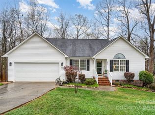 450 Willetta Pl NW, Concord, NC 28027