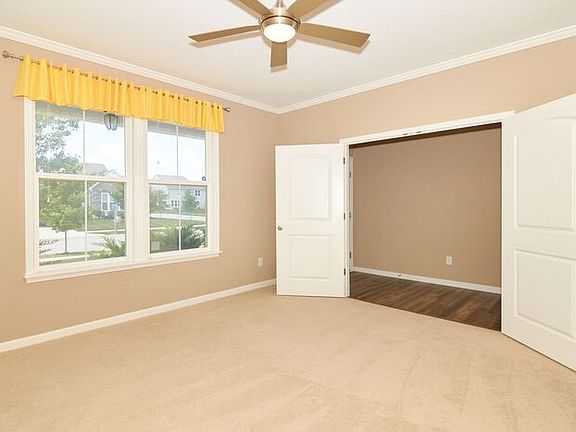 3rd image of 16719 Broken Arrow Dr