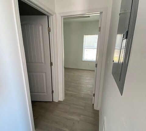 4th image of 3533 E Moreland Dr #17020945