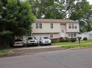 90 Stevens Ave, West Haven, CT 06516