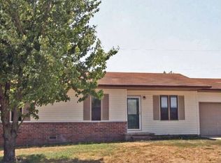 1412 Kimberly Ln, Carthage, MO 64836