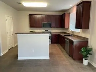 1718 Woodvista Pl — Photo 24