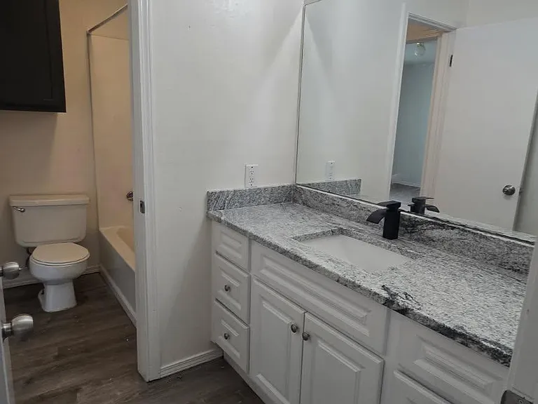 2364 Heatherfield Ln — Photo 5