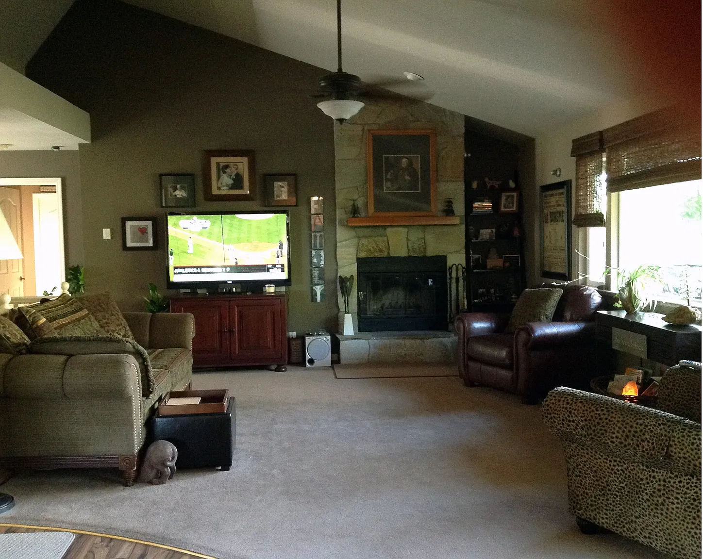 11957 Mountain Springs Ct photo 1