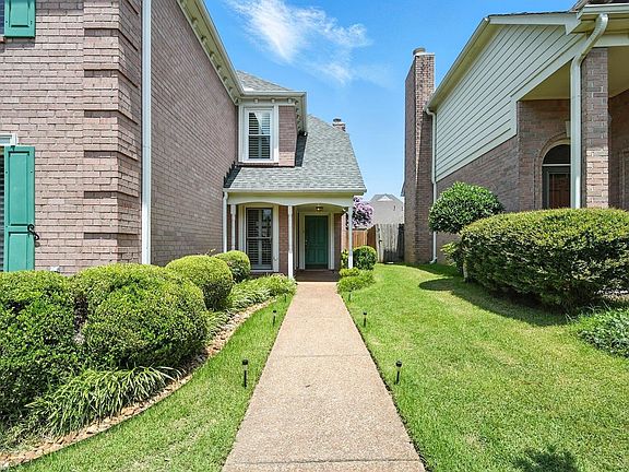 2nd image of 1268 Winter Springs Ln