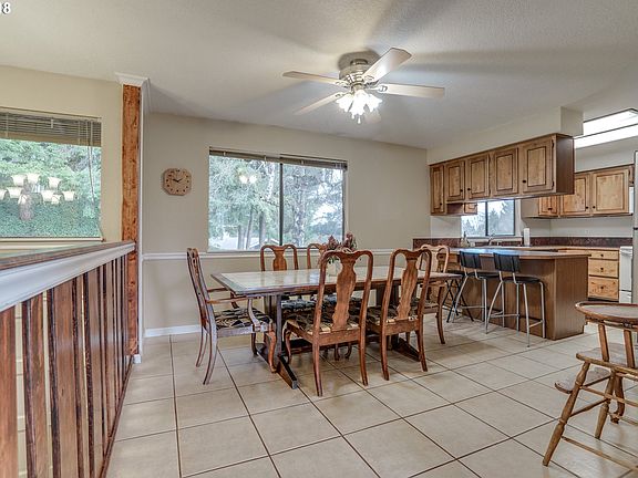 4th image of 3153 N Ammons Dr