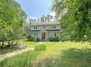 307 Peck Rd, Shokan, NY 12481