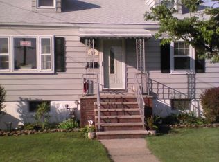 42 Claire Ave, Woodbridge, NJ